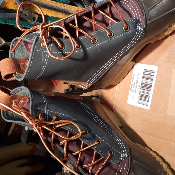 LL BEAN 8" women size 11 special edition color block boots leather & rubber - Picture 3 of 3